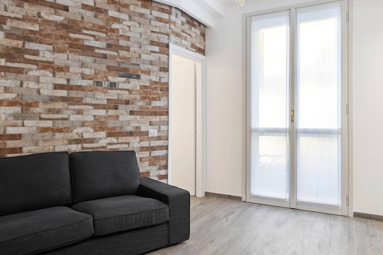 Modern And New Flat In Duomo Area Apartment Milan Exterior photo
